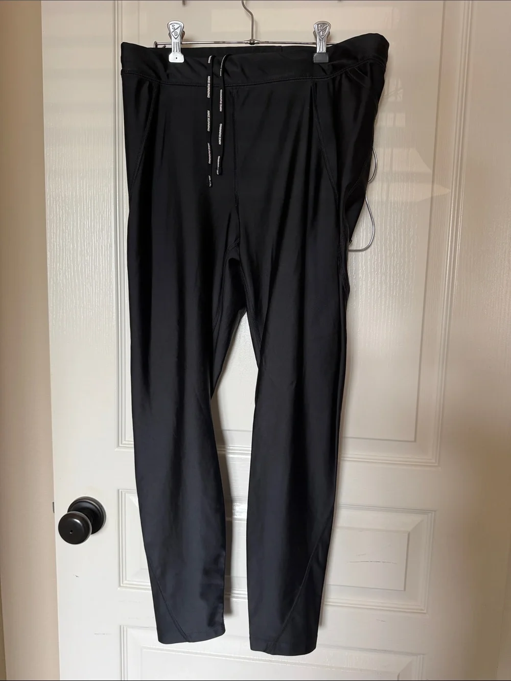 Nike Women’s Black Performance Drawstring legging